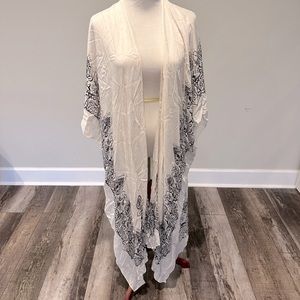 BOHEMIAN PRINT KIMONO DUSTER - Cream Black Lulus